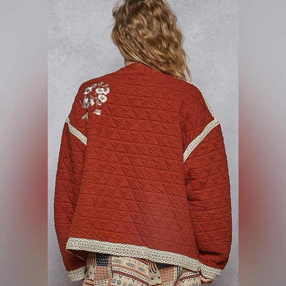 NEW POL Brick Red Quilted Embroidered Jacket Boho Cottagecore Floral Size Large - Picture 3 of 6